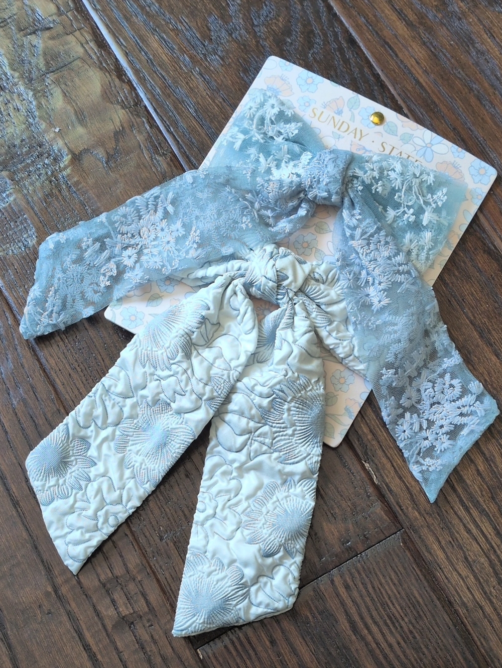 SUNDAY STATE I NWT Light Blue & White Floral Lace Embroidered Clip Hair Bows Set